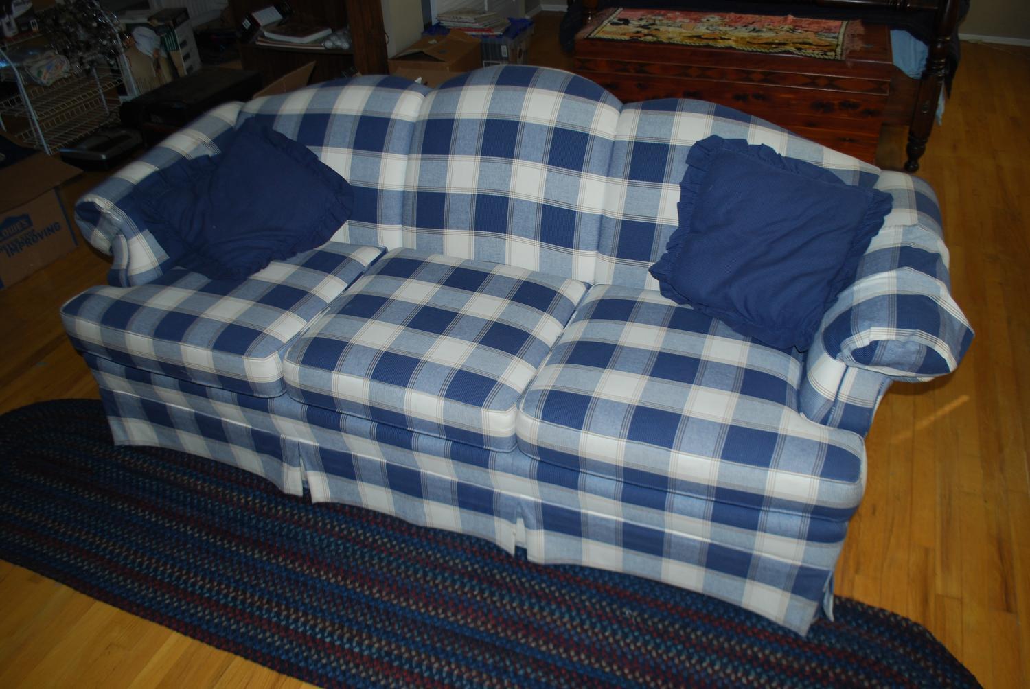 Blue plaid online couch