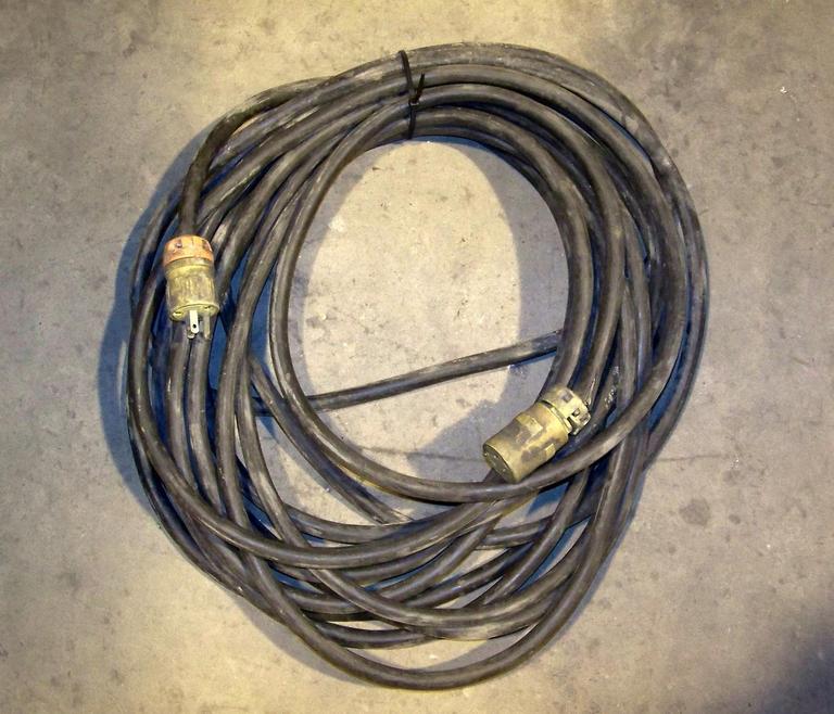 Auction Ohio Thick gauge Extension Cord