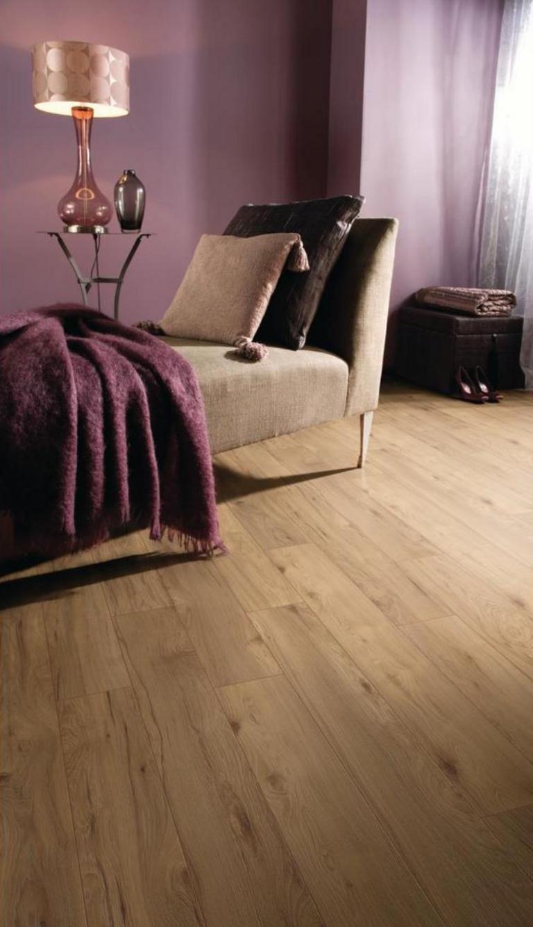 RUSSET MEADOW HICKORY LAMINATE