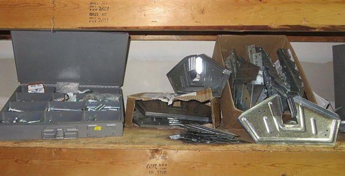 Auction Ohio Metal Nuts and Bolts