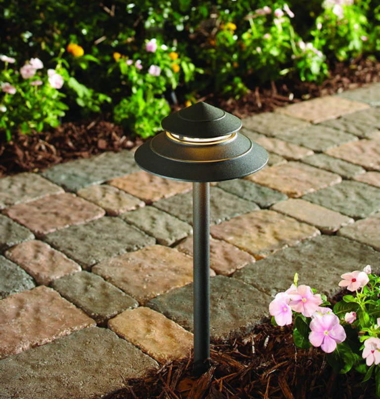 2-TIER BRONZE PATH LIGHT