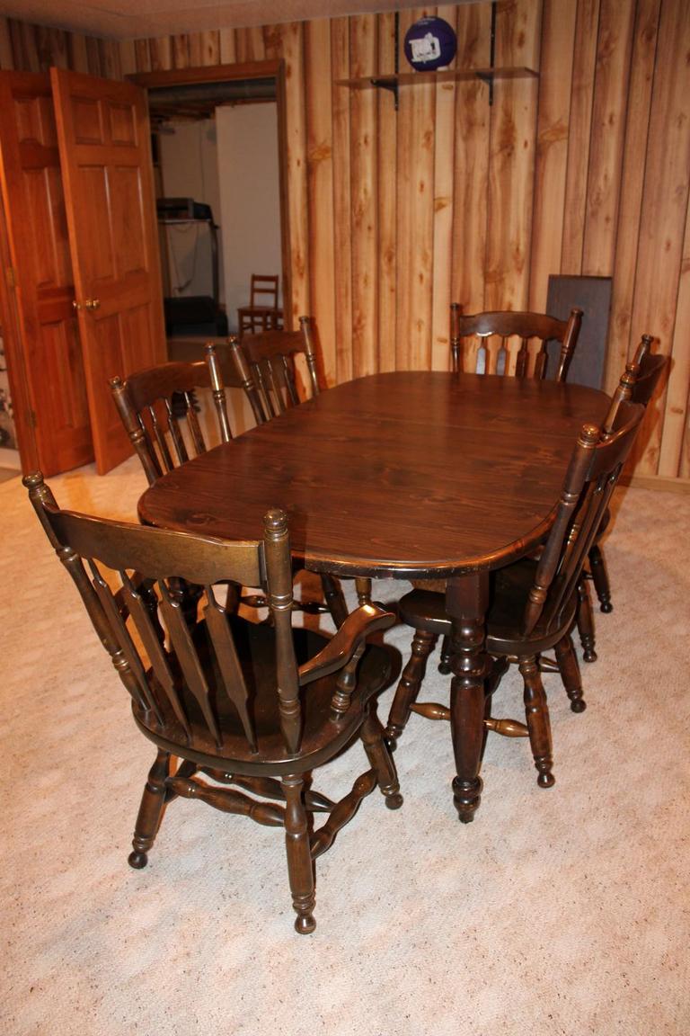 Colonial dining best sale room set