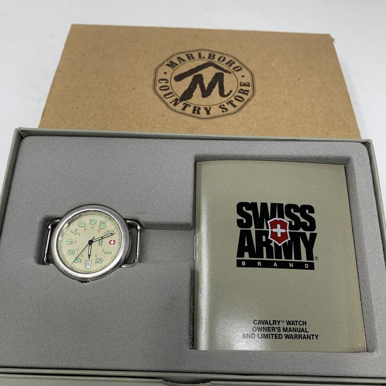 Swiss army outlet watch marlboro