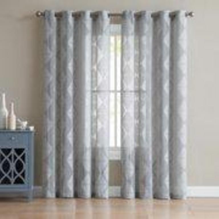 2 CURTAIN PANELS