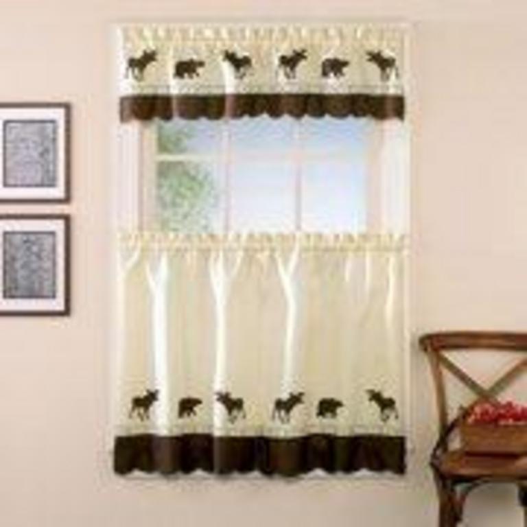 2 CURTAIN PANELS