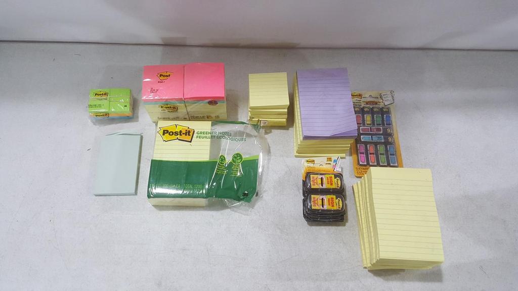 BULK LOT POST-IT NOTE ITEMS