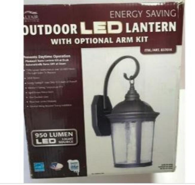 OUTDOOR LED LANTERN
