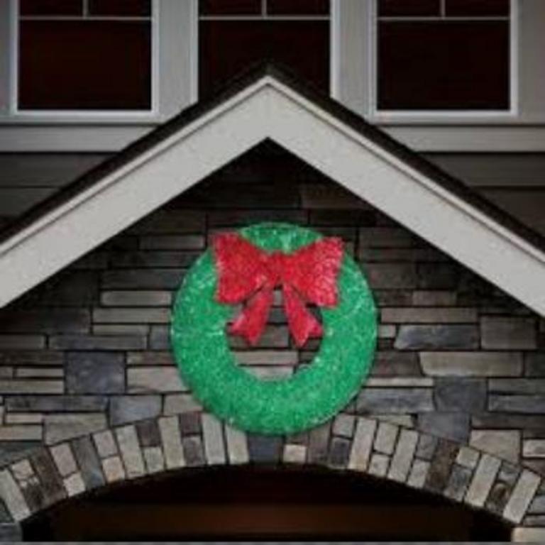 36" CHRISTMAS WREATH