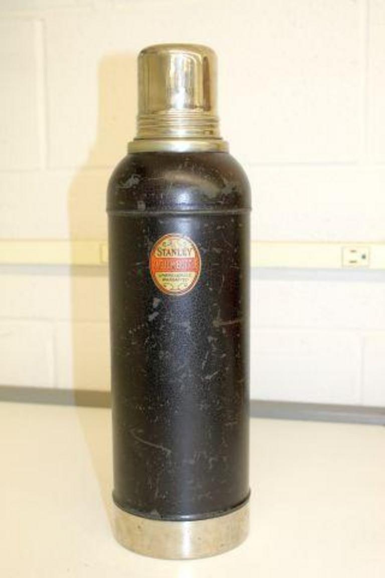 Sold at Auction: 4 Vintage Thermos Stanley THERMOS