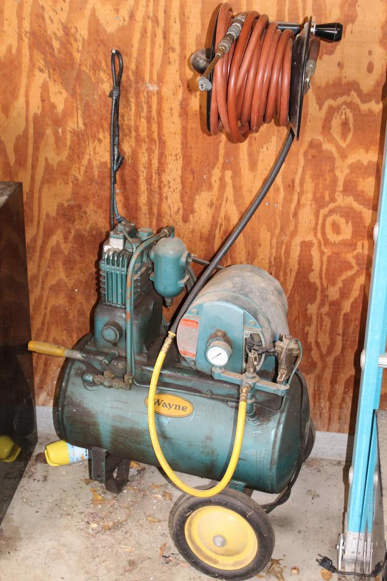 Wayne deals air compressor