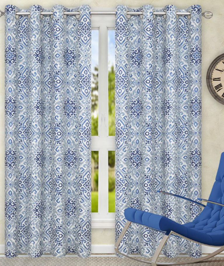 3-SETS BLUE/WHITE PANELS