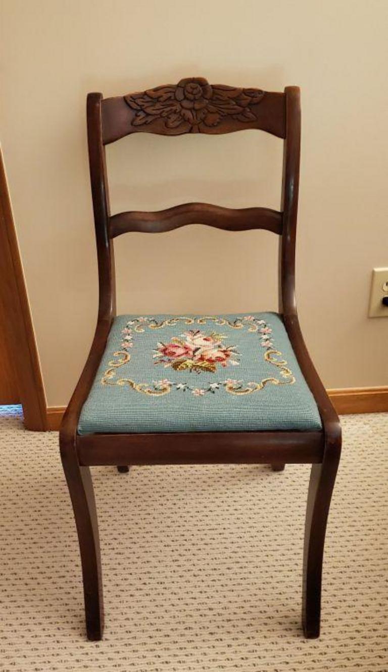 Auction Ohio Rose Back Chair