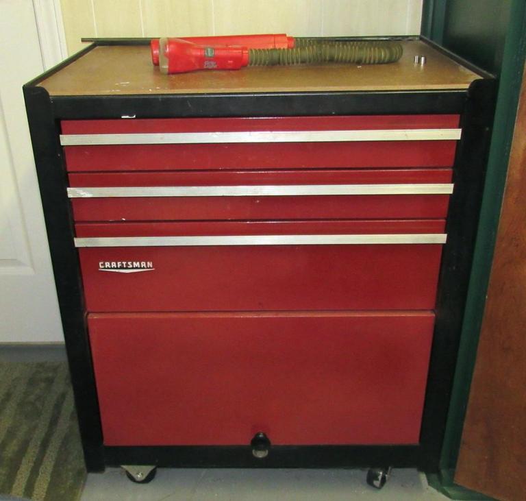 Craftsman Toolbox on Wheels - Hamilton-Maring Auction Group