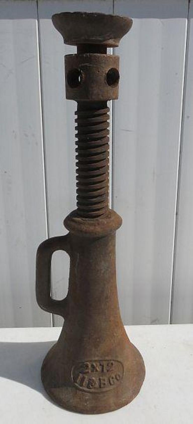 Auction Ohio Vulcan Railroad Bottle Screw Jack