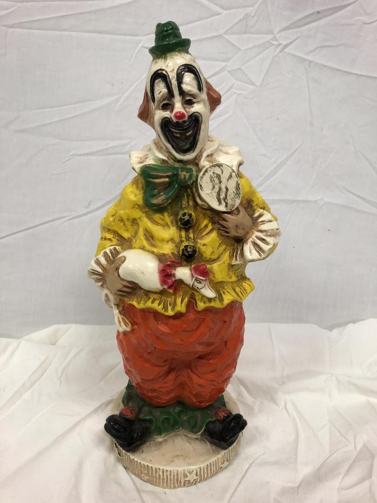 Auction Ohio Universal Statuary Corp 196717"T