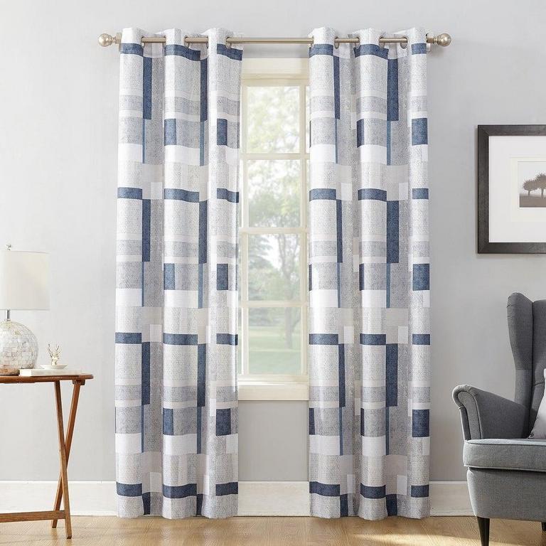 1 SEMI SHEER CURTAIN PANEL