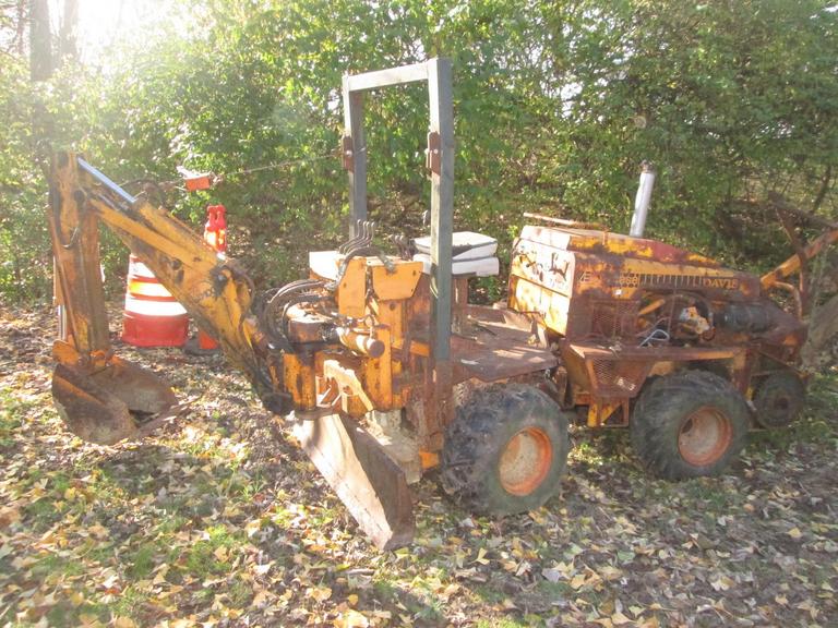 Auction Ohio Case Davis Trencher BHoe