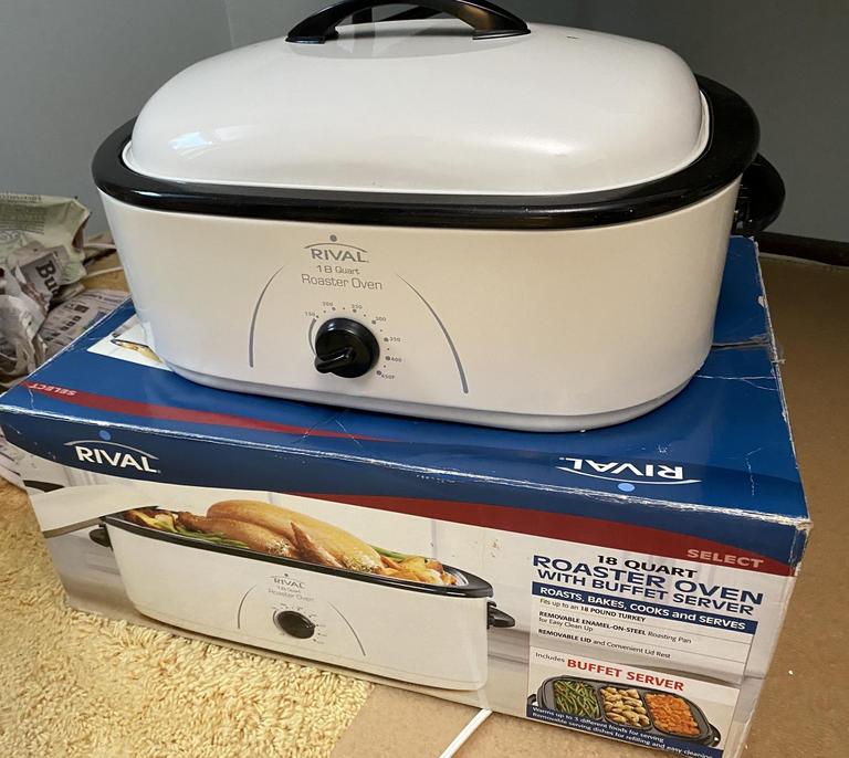 Auction Ohio Rival Roaster Oven