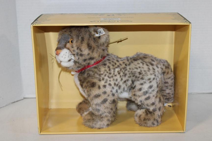 Steiff sales snow leopard