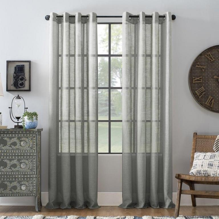 2 TOP CURTAINS 52"X84"