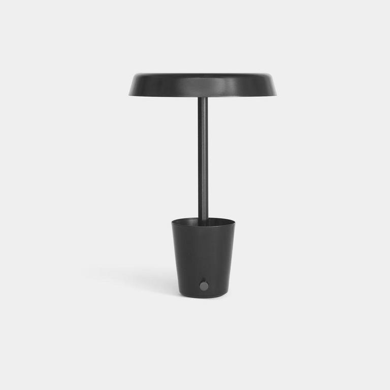 BLACK CUP LAMP