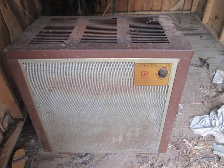 Auction Ohio | Wonder Wood/Coal Stove