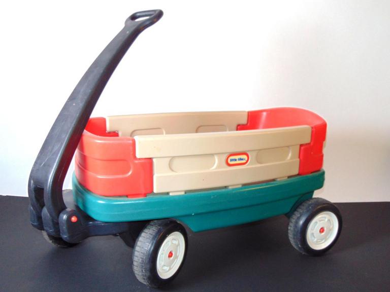 Auction Ohio | Little Tikes Wagon | Used Excellent Shape | eBay used price $42.99 | Original Retail