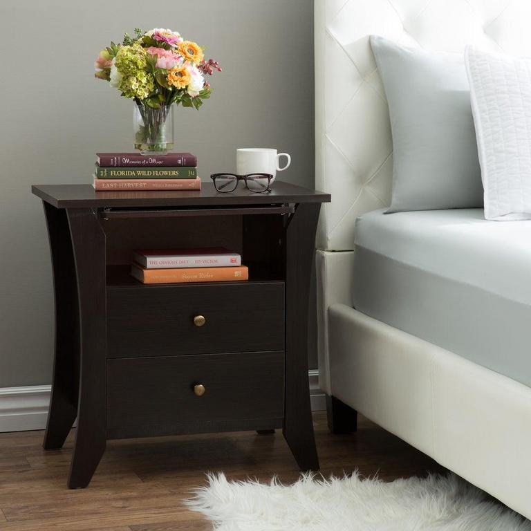 MENDOLLA NIGHTSTAND