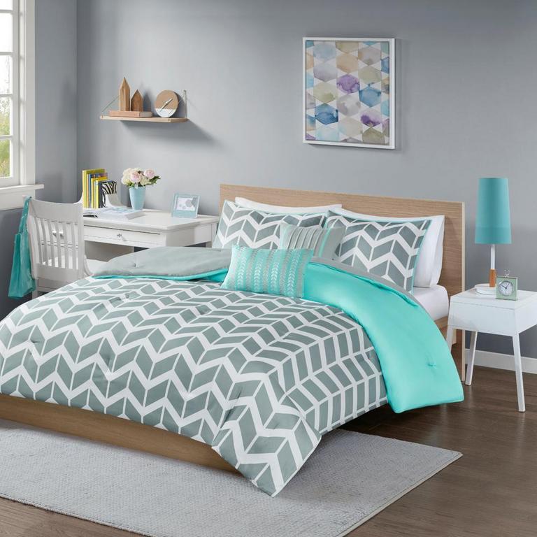 4-PC TWIN/XL COMFORTER SET