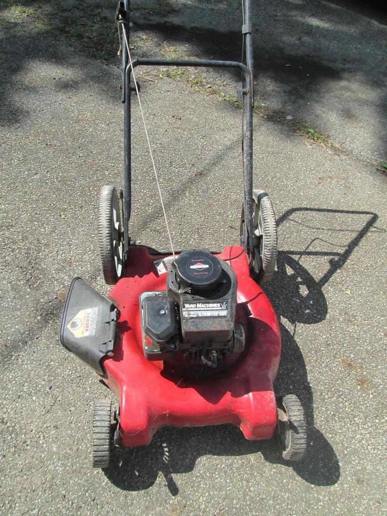 Auction Ohio Yard Machine Mower