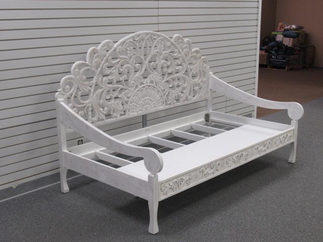 World market zarah deals daybed