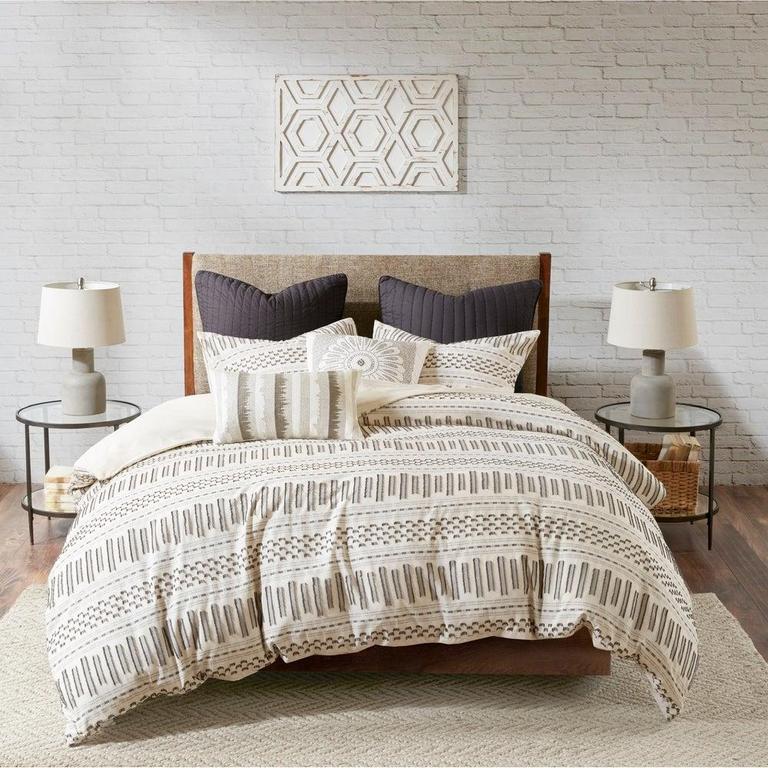 KING/CAL KING COMFORTER