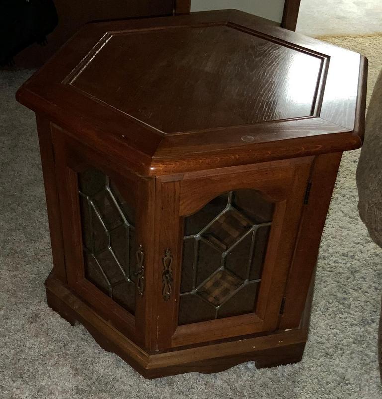 Auction Ohio Glass Door End Table