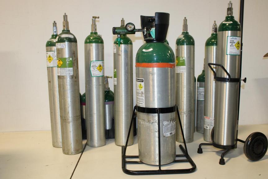 Auction Ohio Oxygen Tanks
