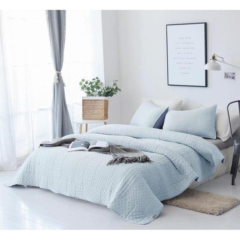 F/Q REVERSIBLE QUILT