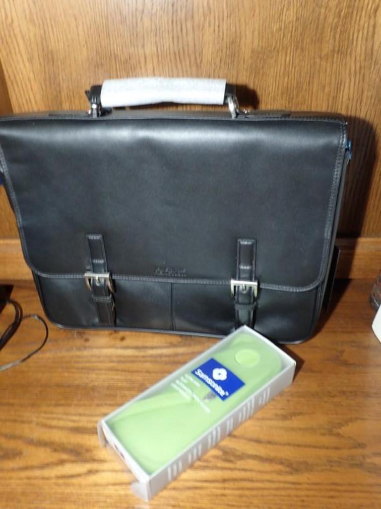 Auction Ohio Leather Briefcase & Umbrella