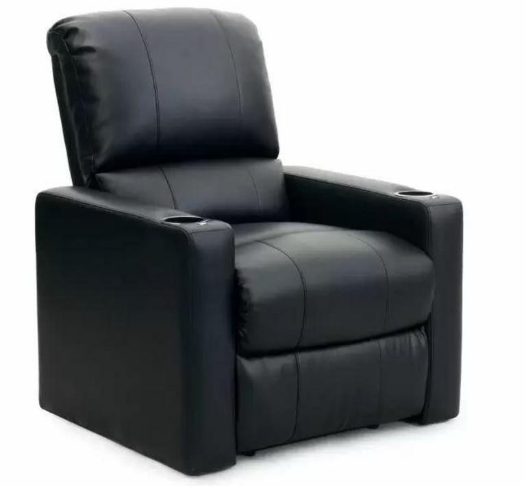 BLACK MANUAL ARM RECLINER