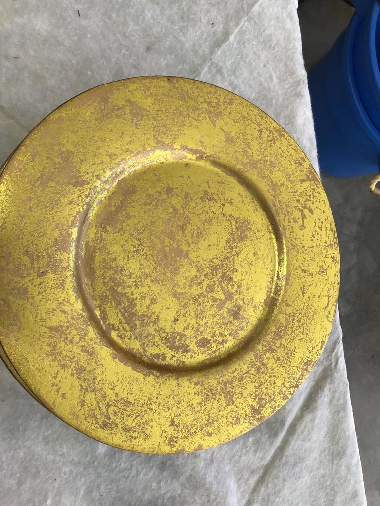 Auction Ohio Yellow Charger Plates