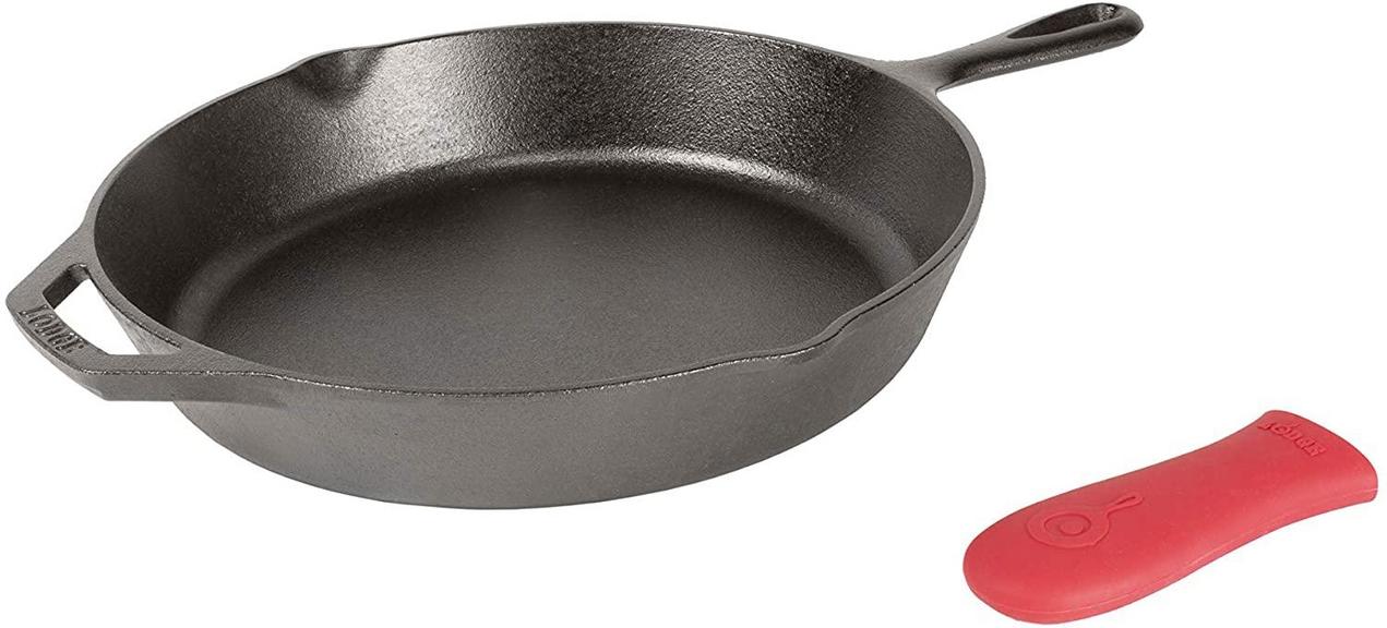 LODGE CAST IRON SKILLET
