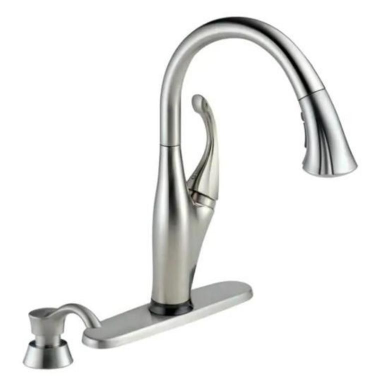 DELTA KITCHEN FAUCET