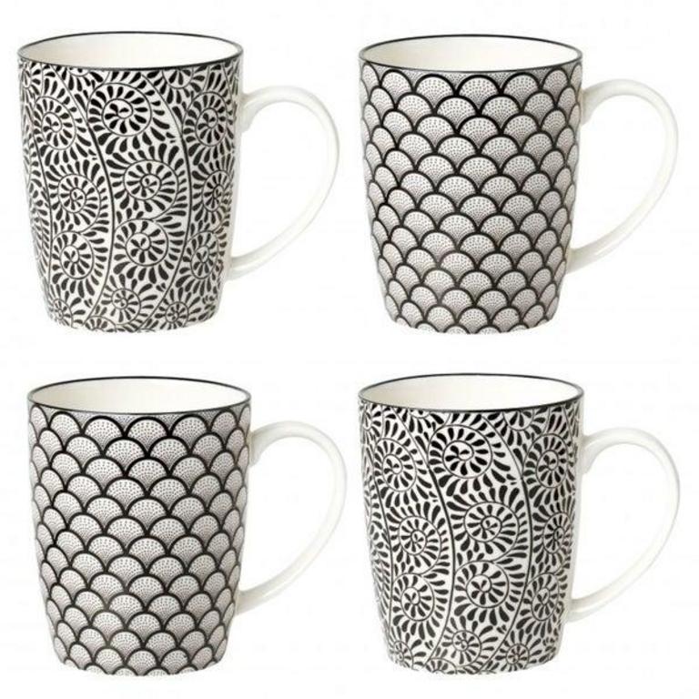 4 JAPANESE STYLE MUGS