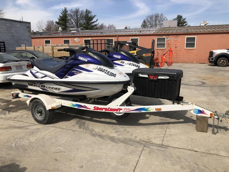 Auction Ohio 2001 Yamaha Jet Skis