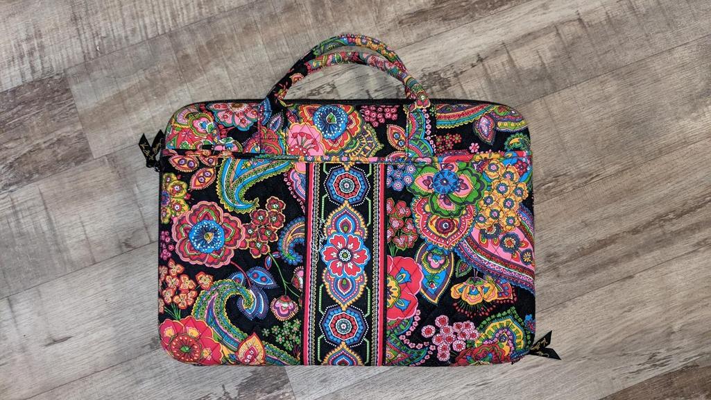 Vera bradley 2025 computer bag