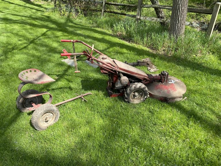 Auction Ohio Gravely Tractor