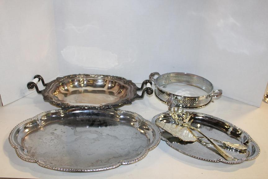 Auction Ohio Silver Plate Serveware