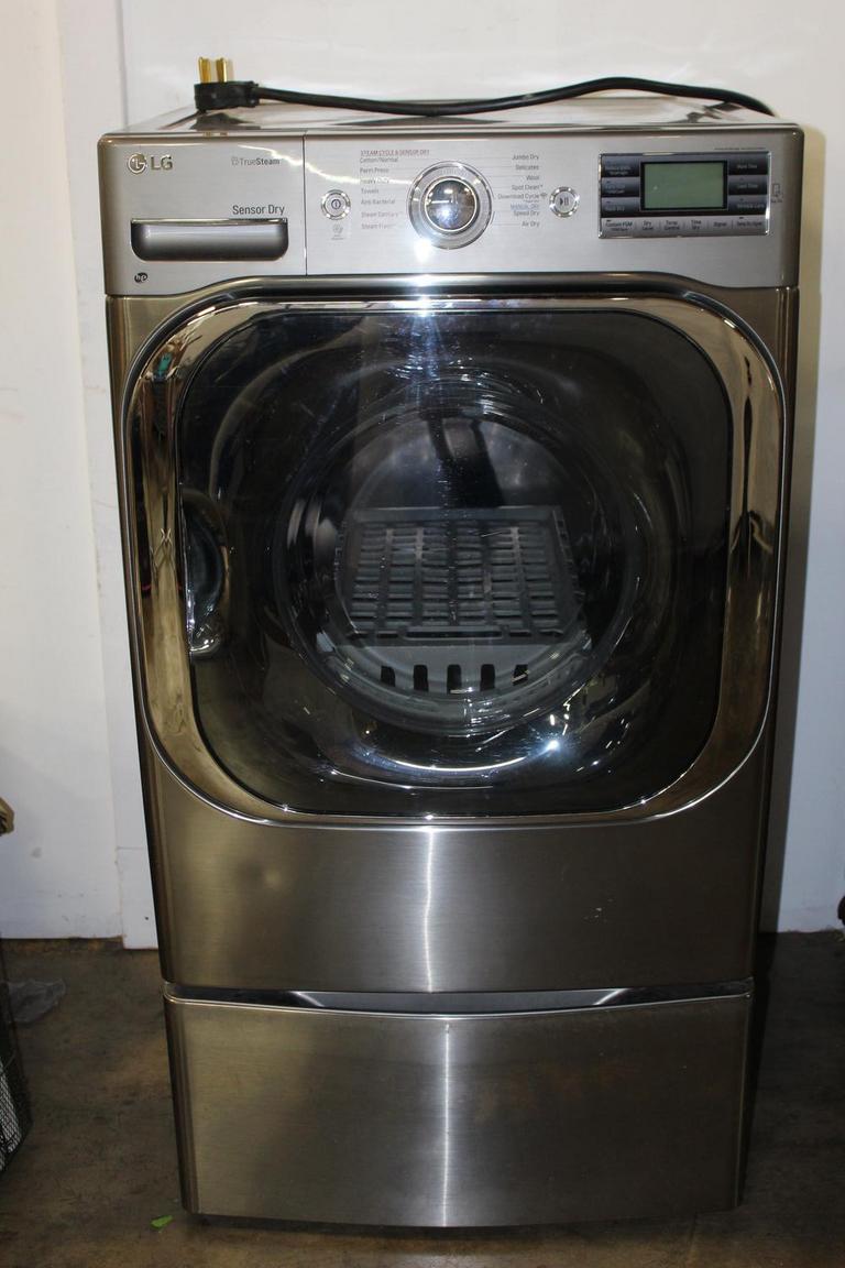 Auction Ohio LG True Steam Dryer