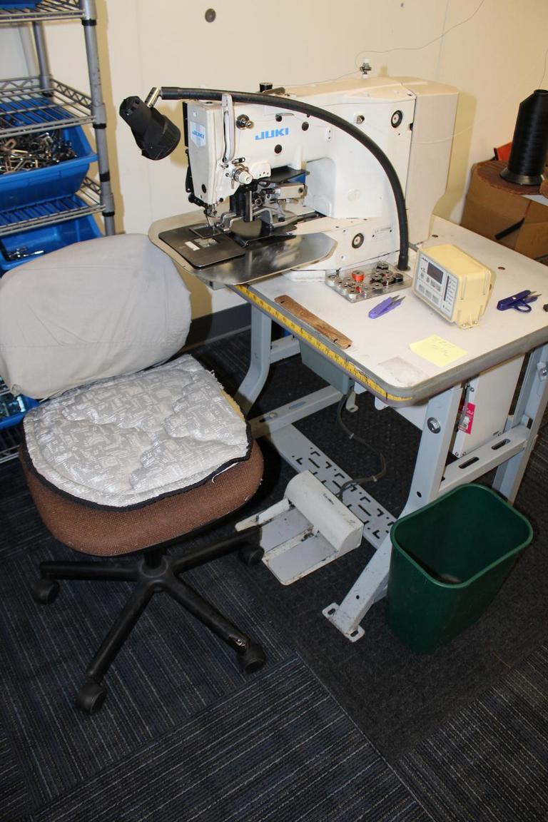 Auction Ohio Juki Sewing Machine