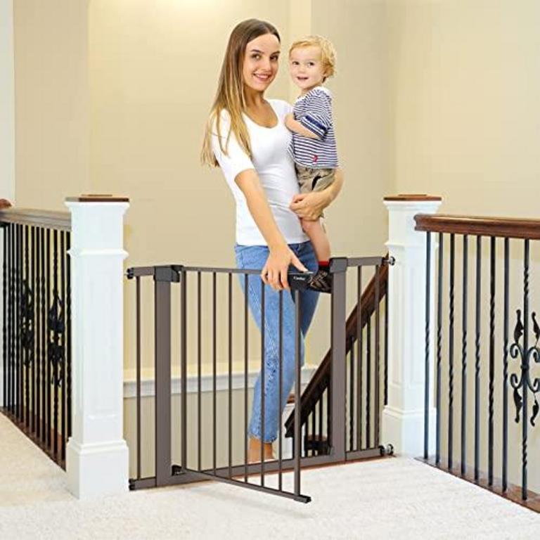 CUMBOR AUTO CLOSE SAFETY GATE