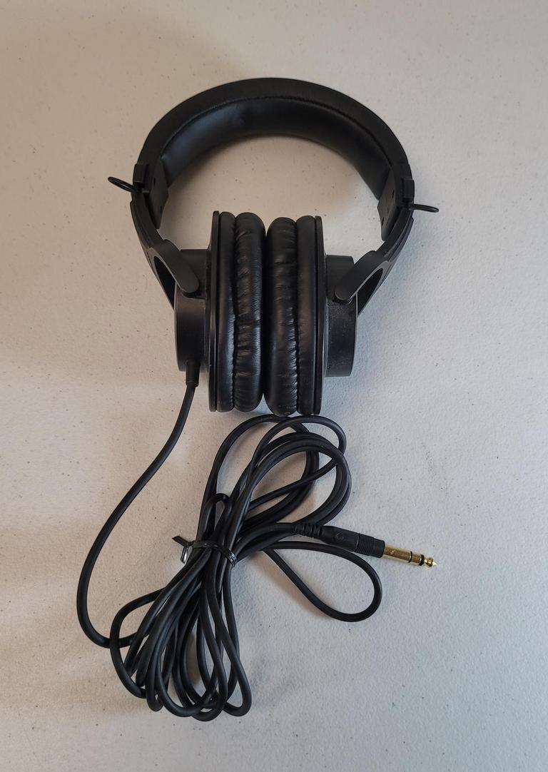 Auction Ohio Audio Technica Headphones