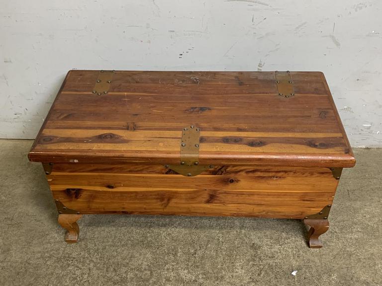 Auction Ohio Cedar Chest